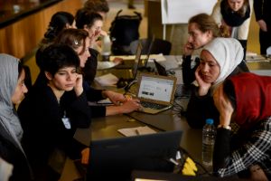 Civil Society 4.0 – Refugees and Digital Self Organization